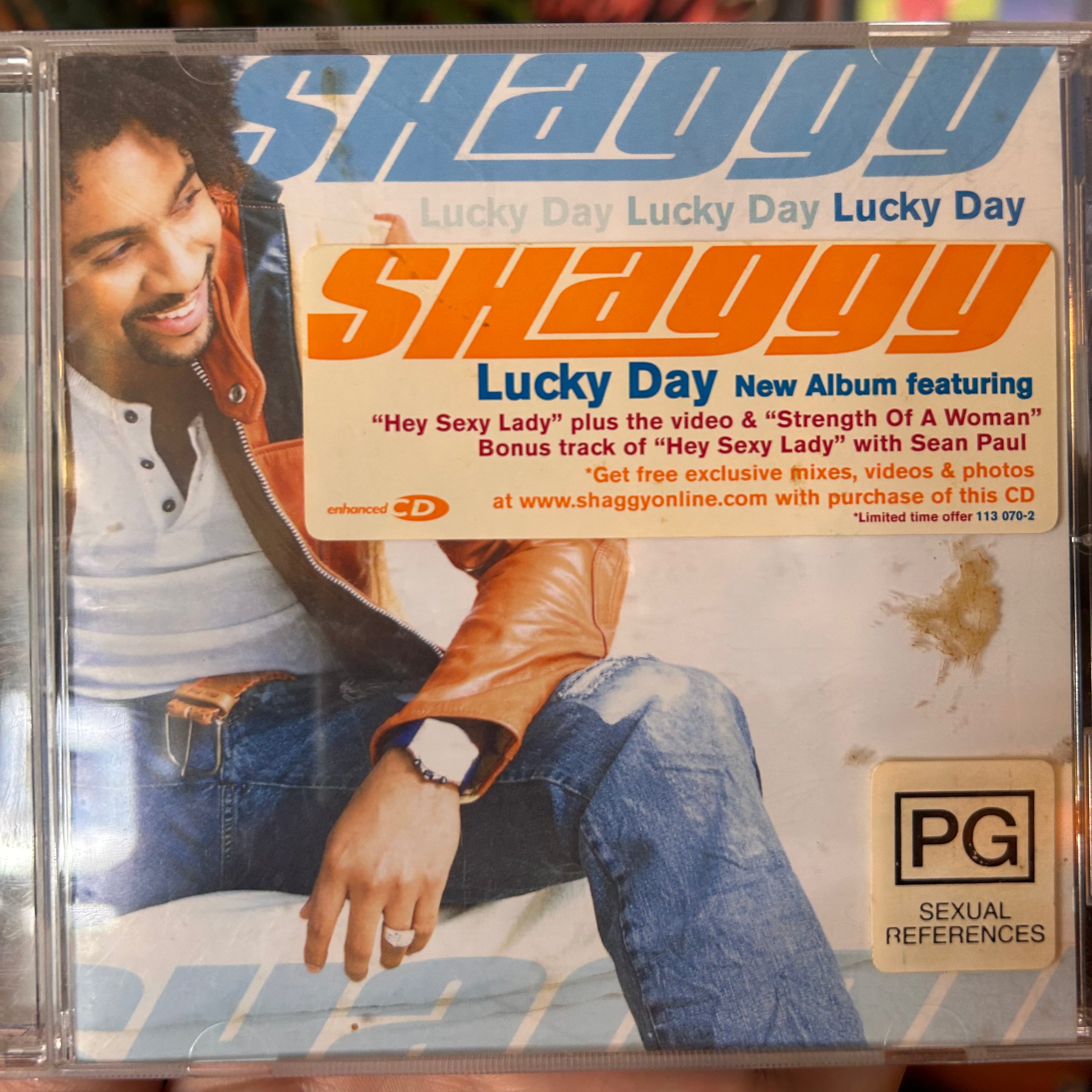 LUCKY DAY CD (PRELOVED)
