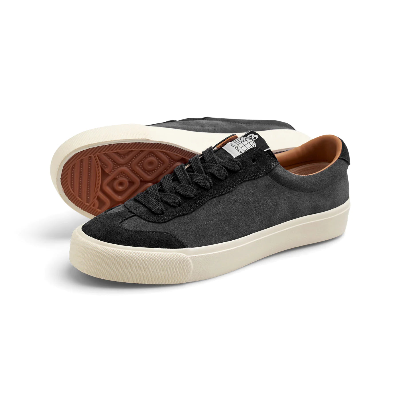 VM004 MILIC BLACK GRAPHITE/WHITE