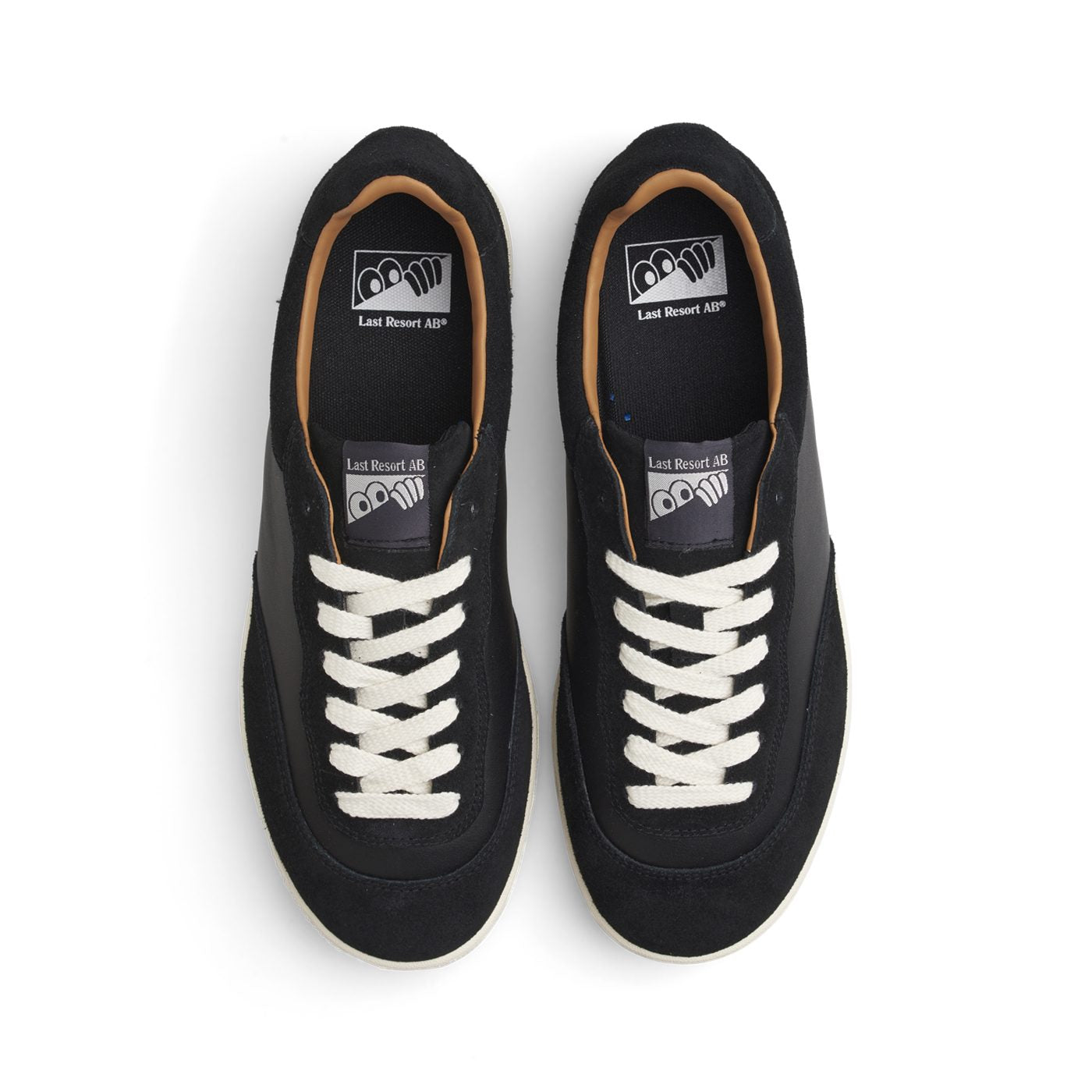 CM001 BLK/WHT