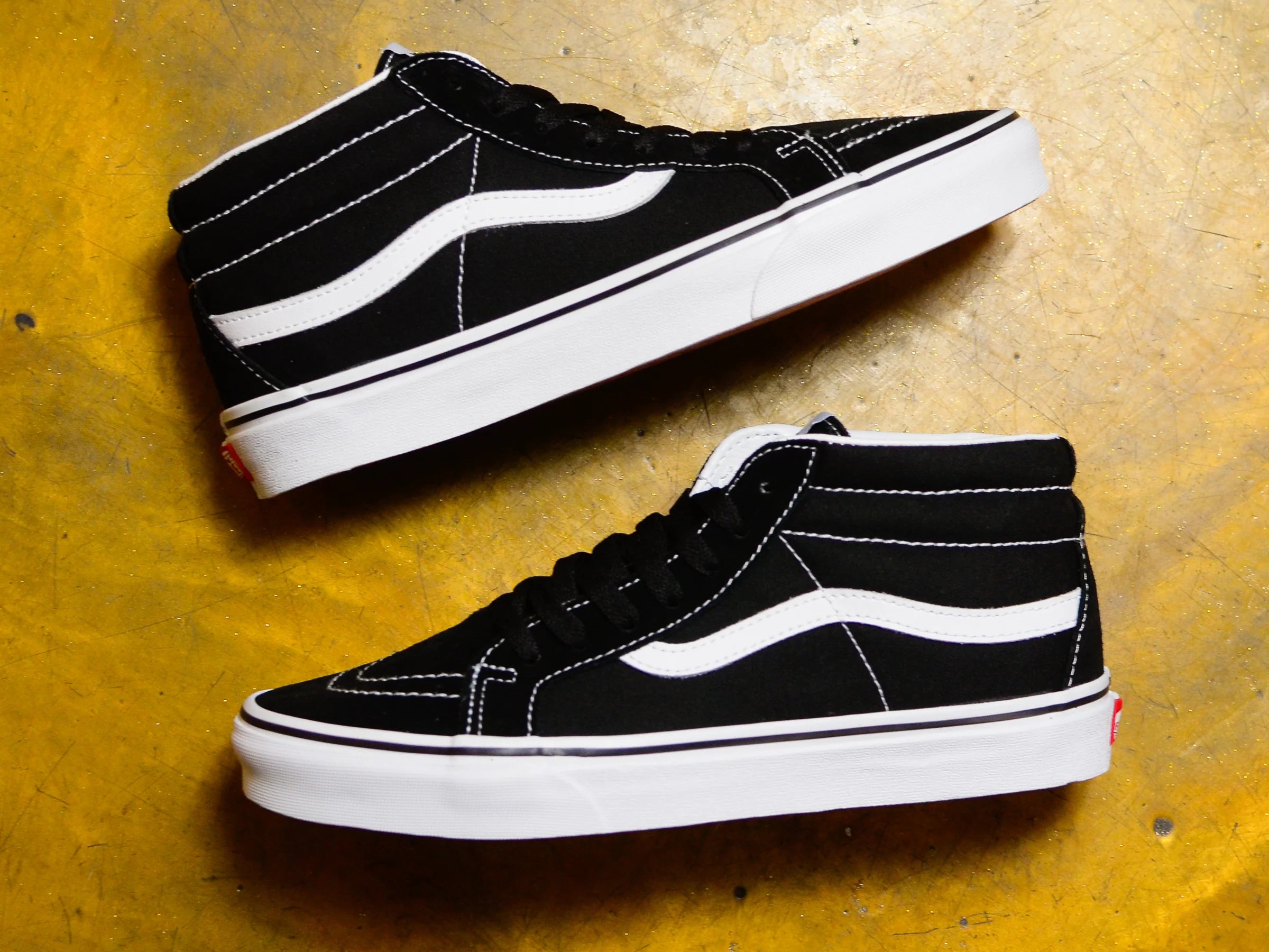 Sk8-Mid Reissue - Black / True White - US 9