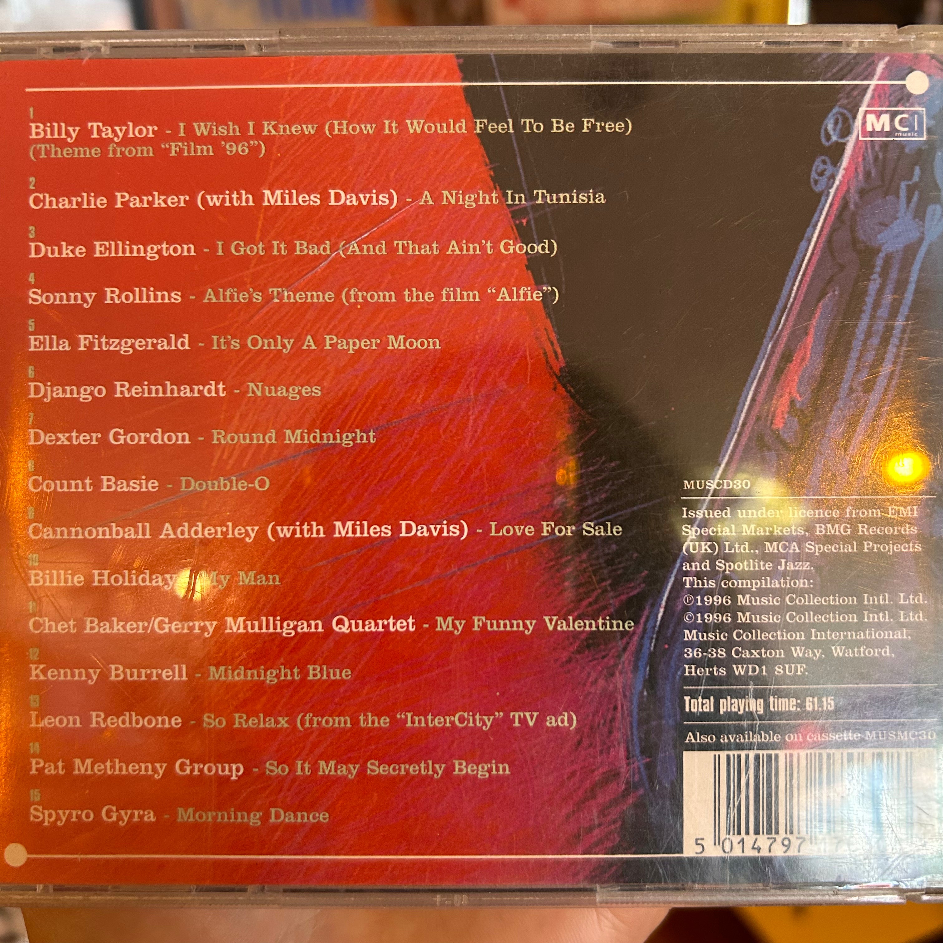 ESSENTIAL JAZZ CD (PRELOVED)