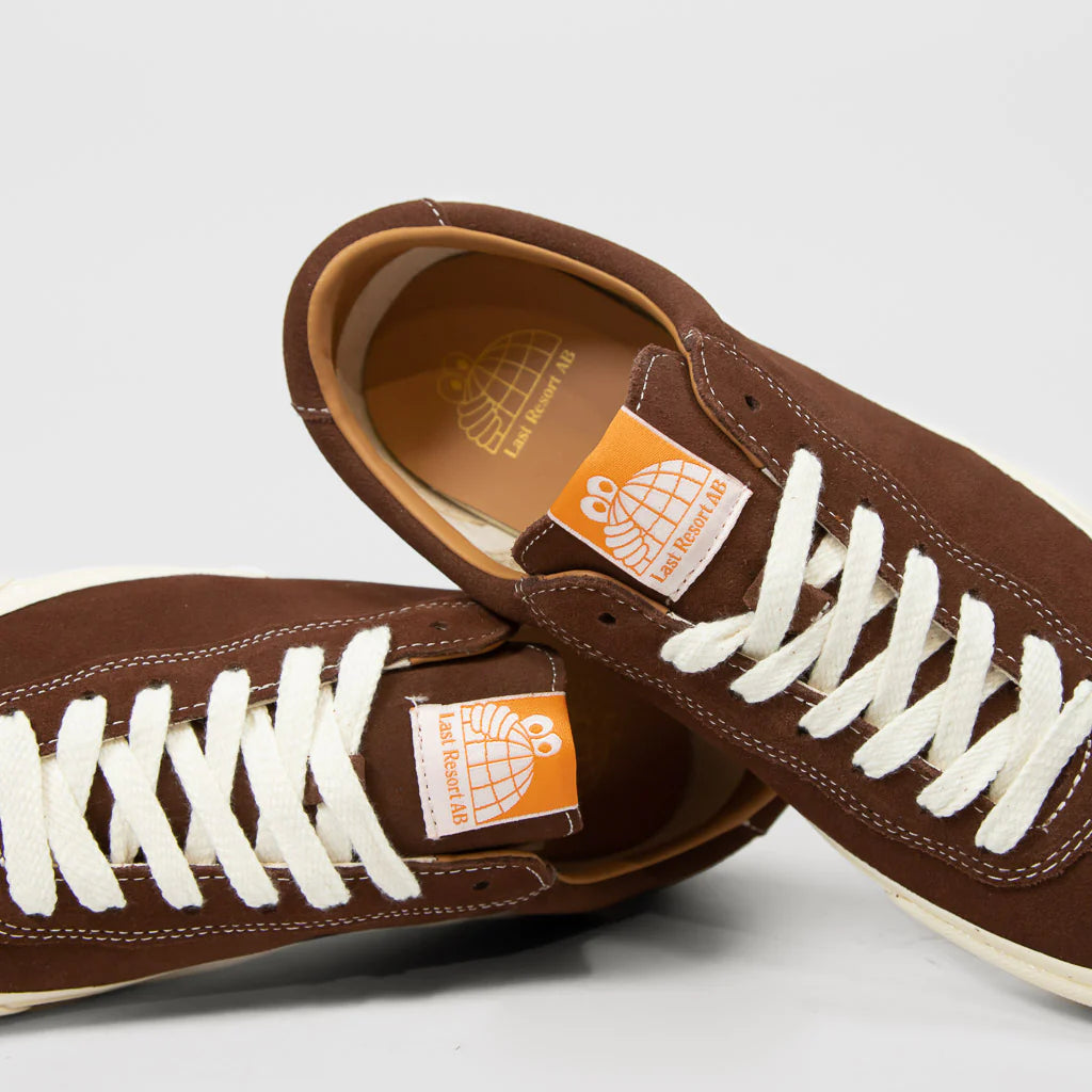 VM001 SUEDE LO - BROWN/WHITE